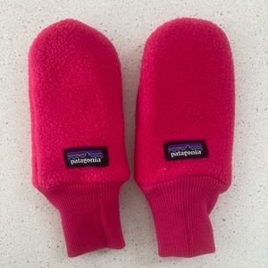 Patagonia 3-6M Baby Fleece Pita Pocket Mittens Pink